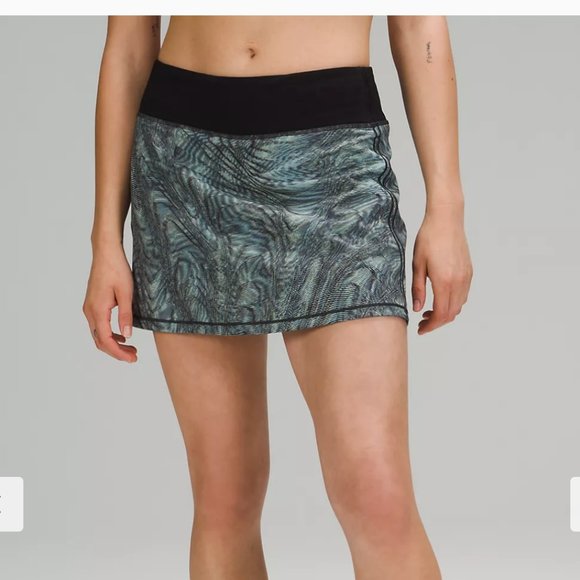 lululemon athletica Dresses & Skirts - NWT Lululemon Pace Rival Skirt Multi Blue 4 Tall